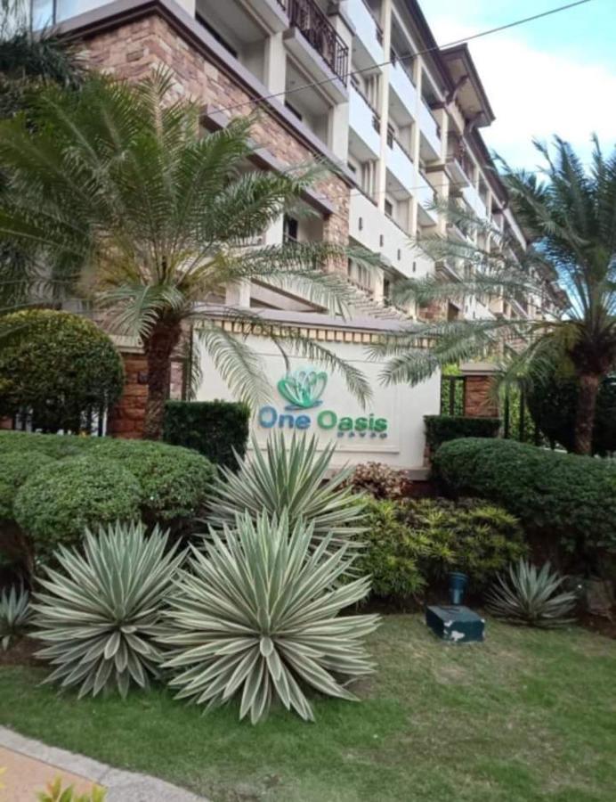 Cozy 2Br With Free Pool Beside Sm City Mall Davao Luaran gambar